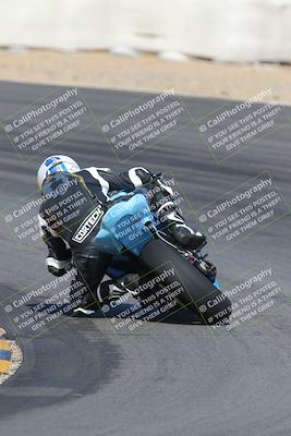 media/Feb-04-2023-SoCal Trackdays (Sat) [[8a776bf2c3]]/Turn 10 Backside (1010am)/